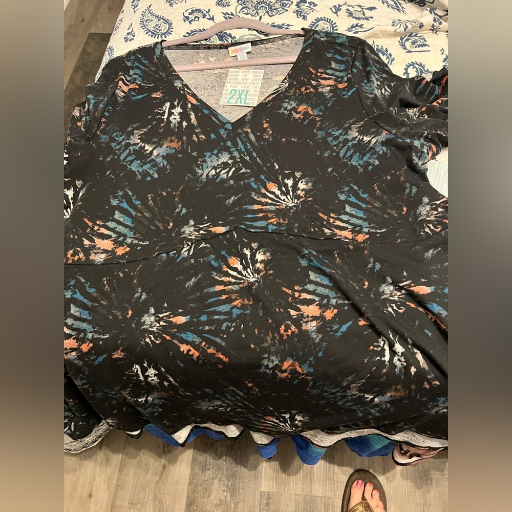 Jana  LuLaRoe Tops